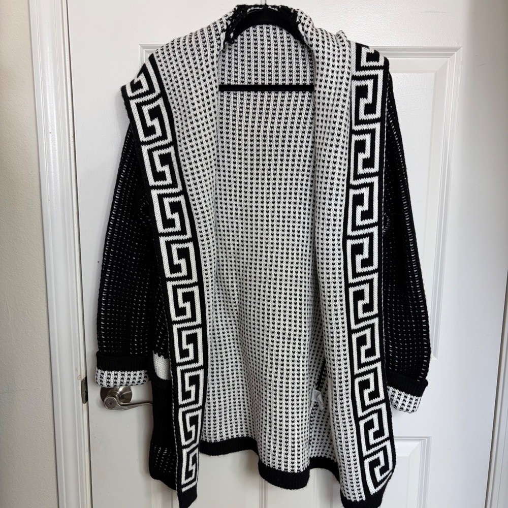 Lagos Market Black White Greek Key Hooded Cardigan Sweater Large Made in Turkey